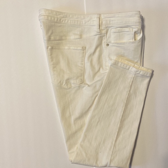 Universal Thread Women's High-Rise Straight Leg Jeans White Size 18 - Picture 6 of 12